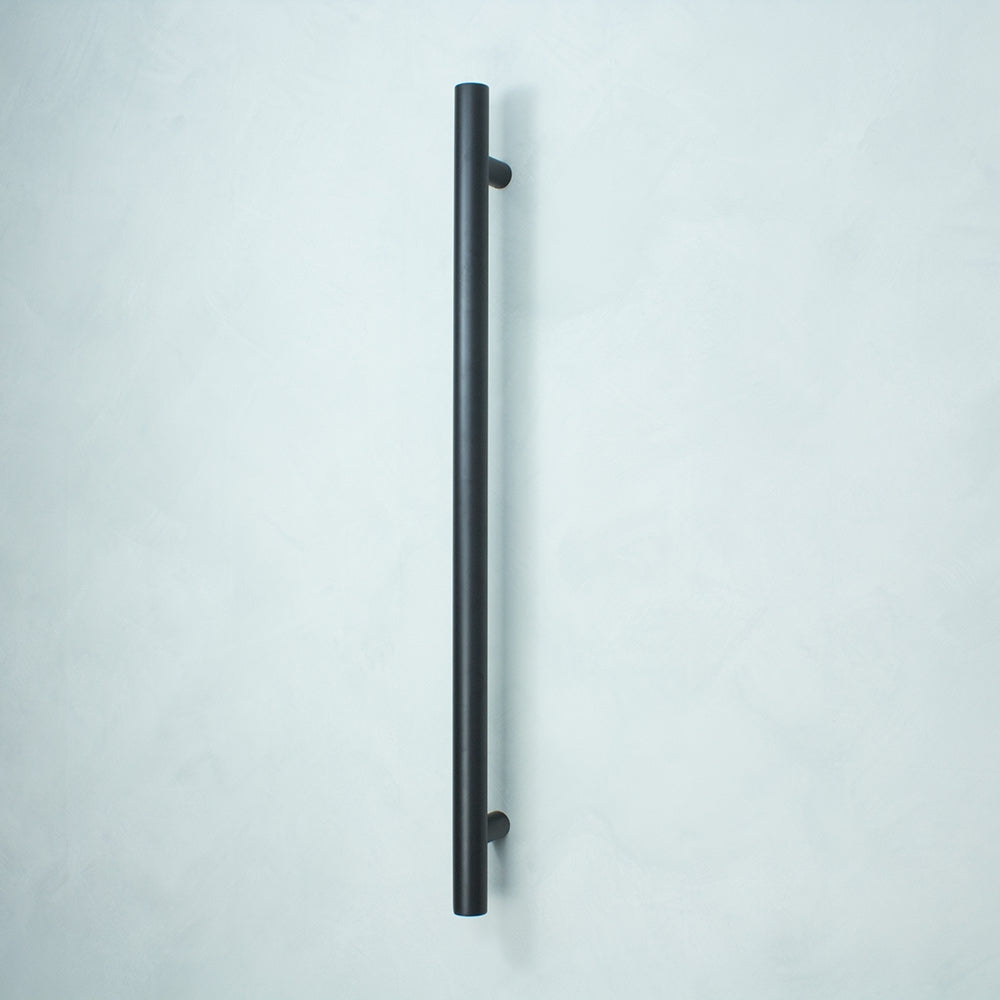 Radiant Single Vertical ROUND Bar NON-HEATED Towel Rail 950mm Tall - Various Colour Finishes