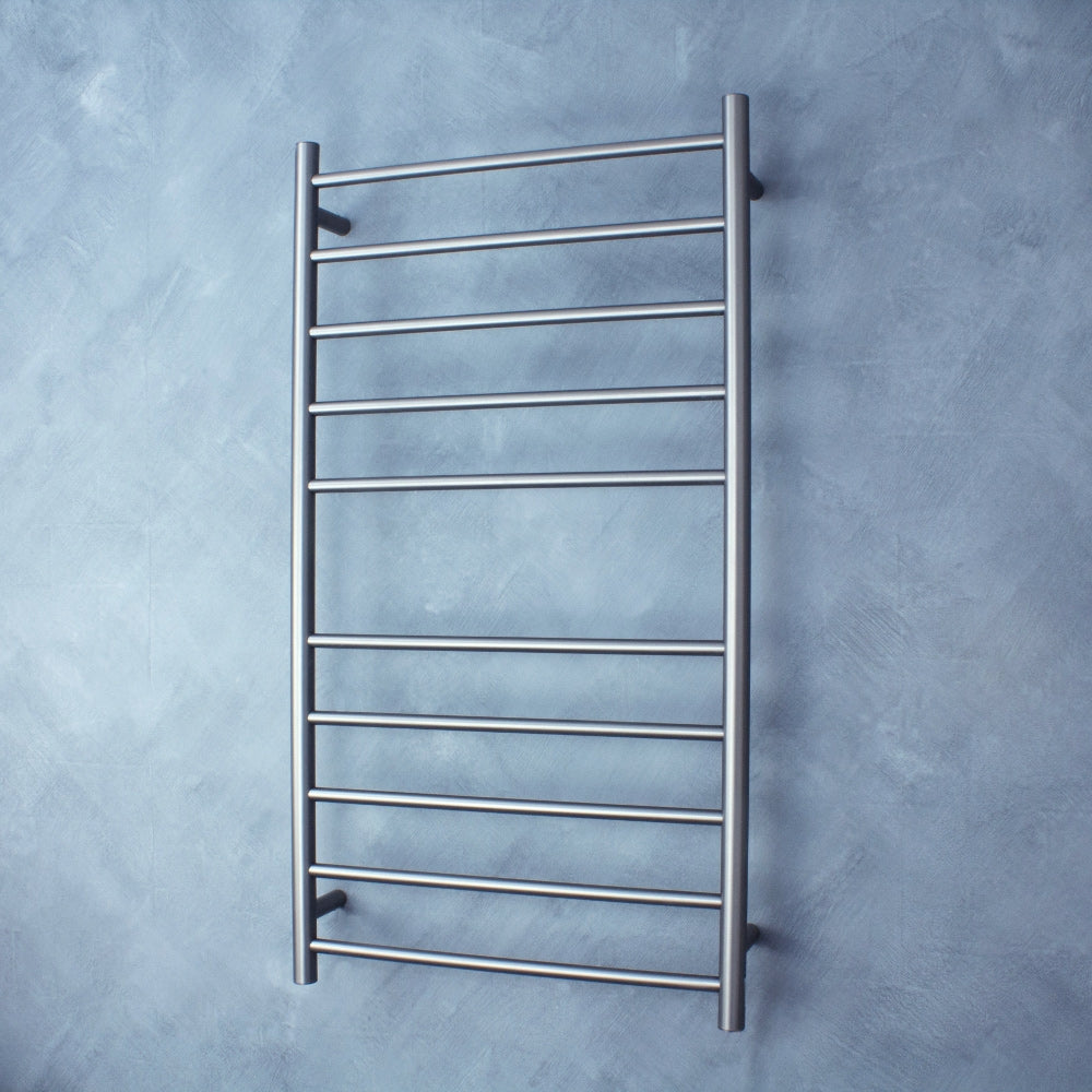 Gun Metal Grey 600 x 1100mm Rnd Heated Towel Rail
