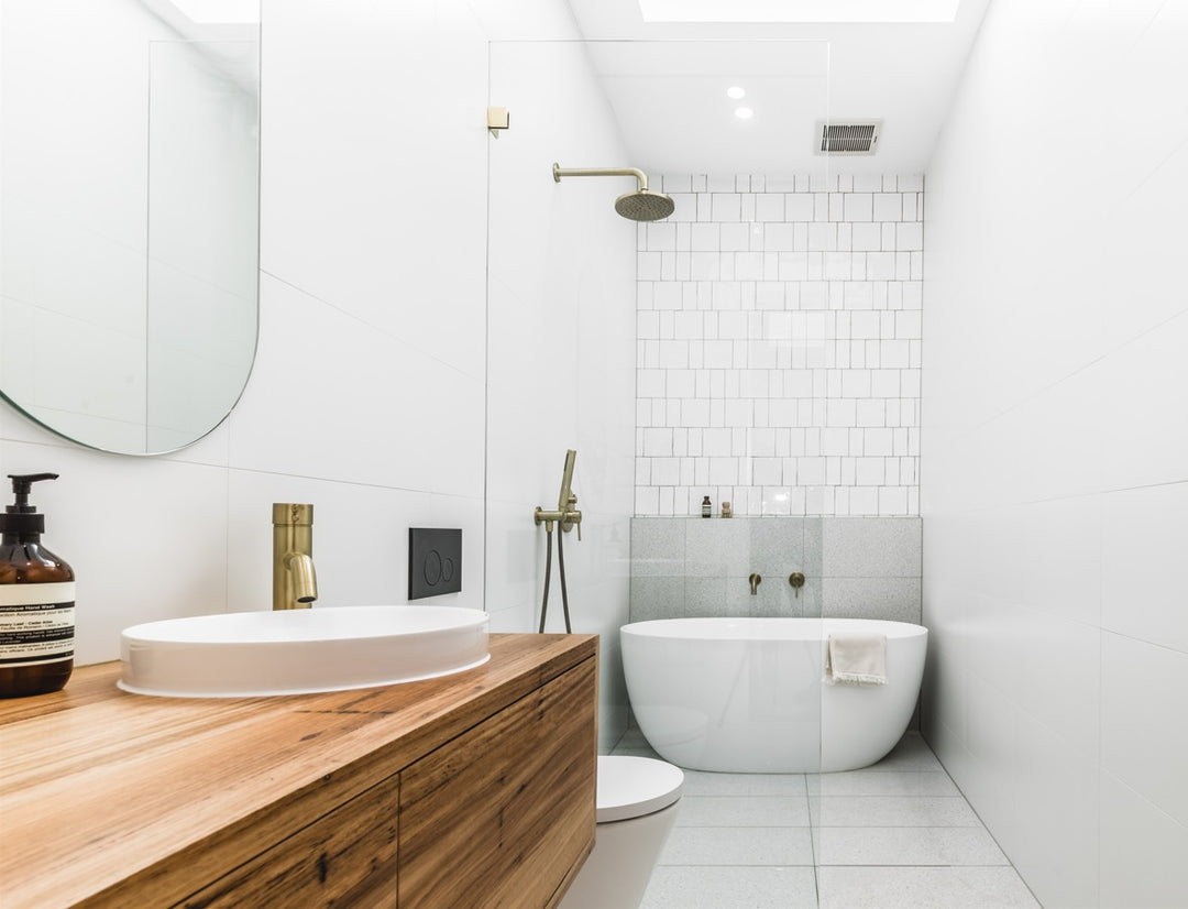 Meir Round Wall Shower Curved Arm 400mm - Various Colour Finishes