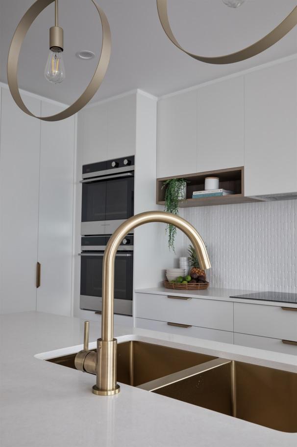 Meir Round Gooseneck Kitchen Pinless Handle Mixer Tap - Various Colour Finishes