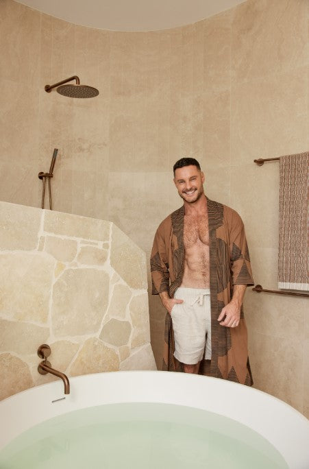 Meir Round Shower Rose 300mm - Various Colour Finishes