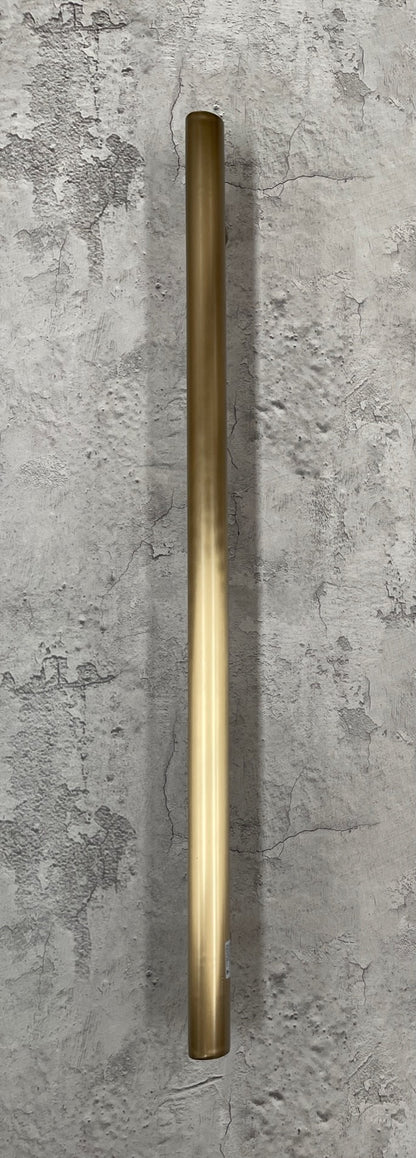 Radiant Single Vertical ROUND Bar Heated Towel Rail 950mm Tall - Various Colour Finishes