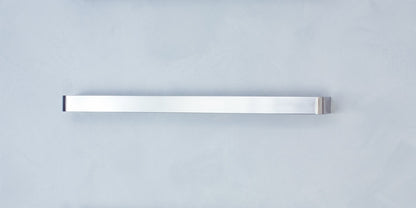 Brushed Satin VAIL Single Square Bar - 650 X 90mm (NON-Heated)