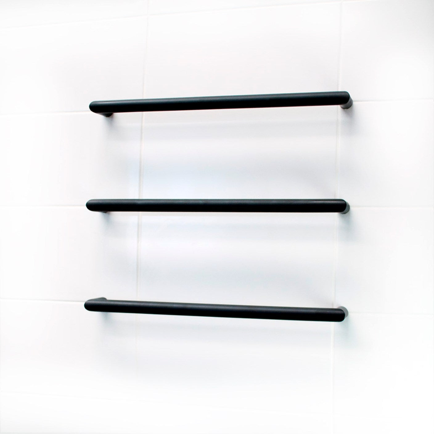 Radiant Single Round Bar NON-HEATED Towel Rails (NH-SBRTR) - Various Widths and Colour Finishes