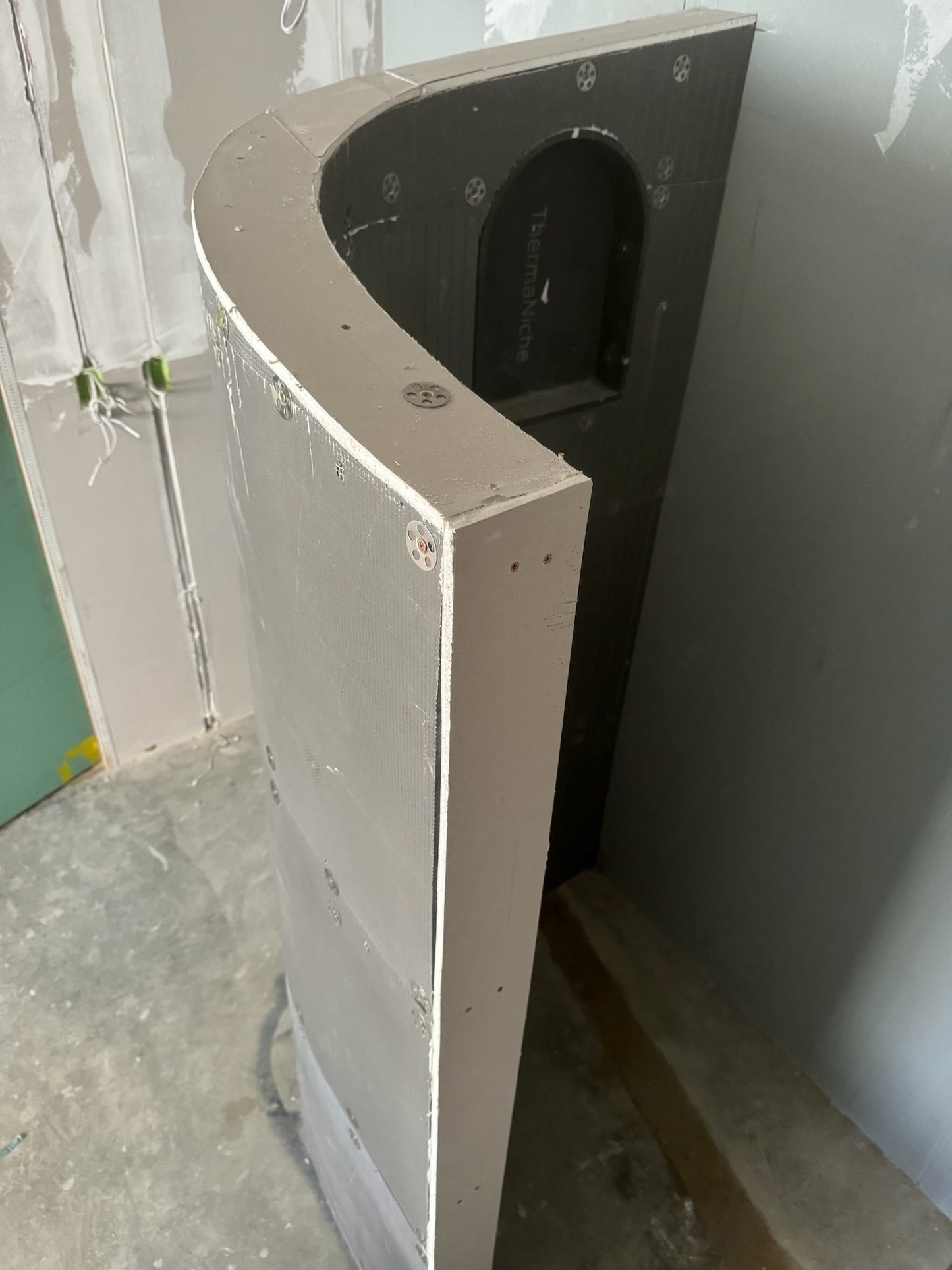 Radiant ThermaSheet Insulated CURVED Tile Backer Board - 30mm x 600mm x 1250mm or 2500mm - Box of 6 Sheets