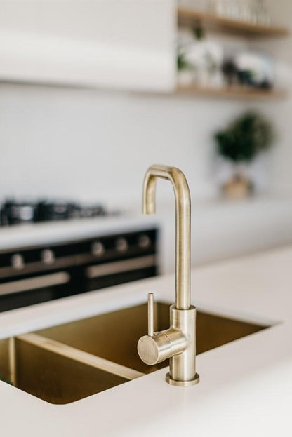 Meir Lavello Kitchen Sink 1.5 Bowl 670 x 440mm - 3 Colour Finishes