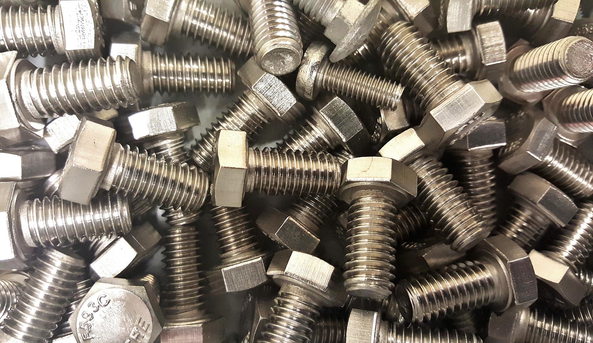 What are the Different Types of Fixing Screws?